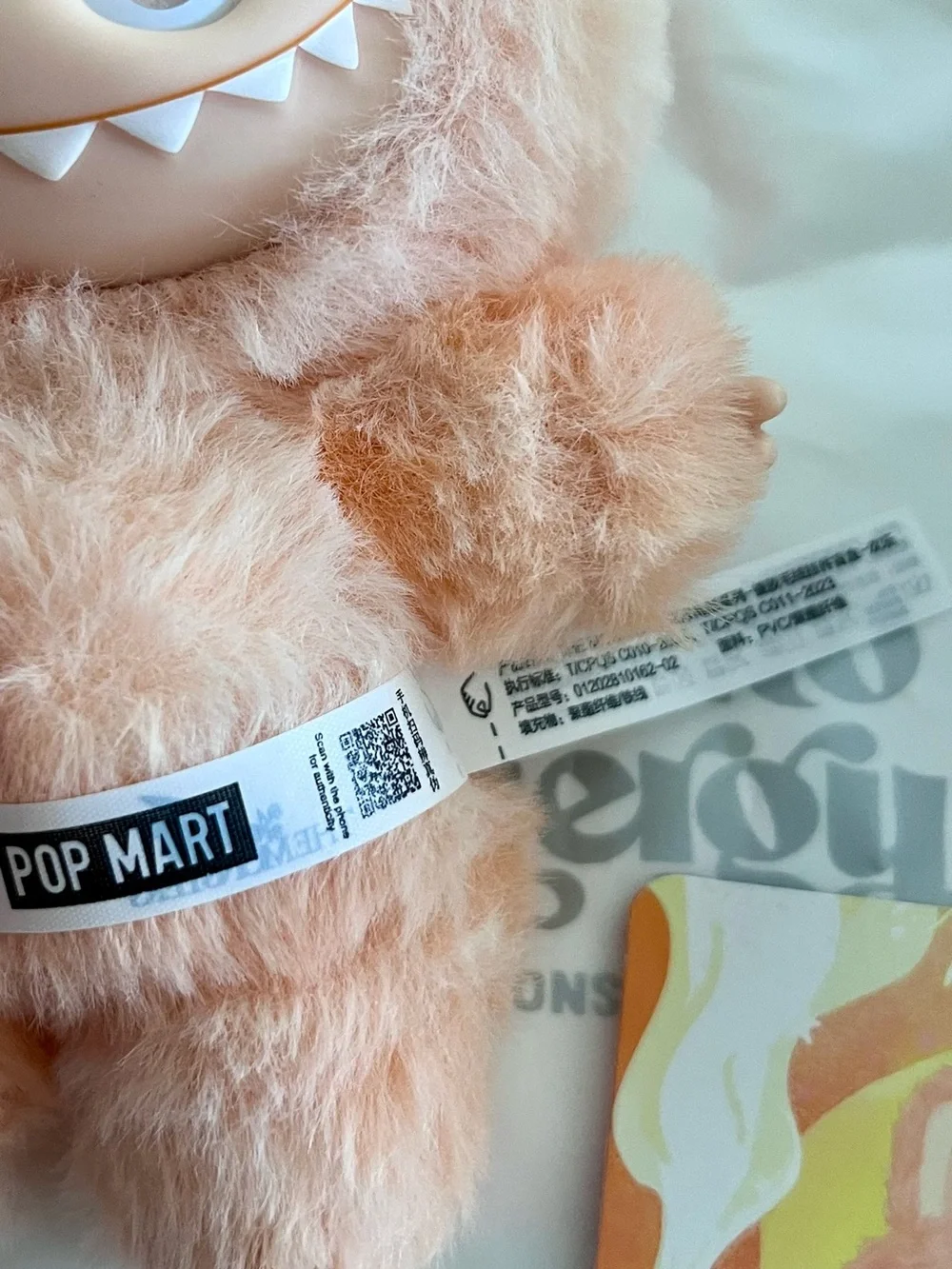 POP MART LABUBU BIG INTO ENERGY Brand New!
